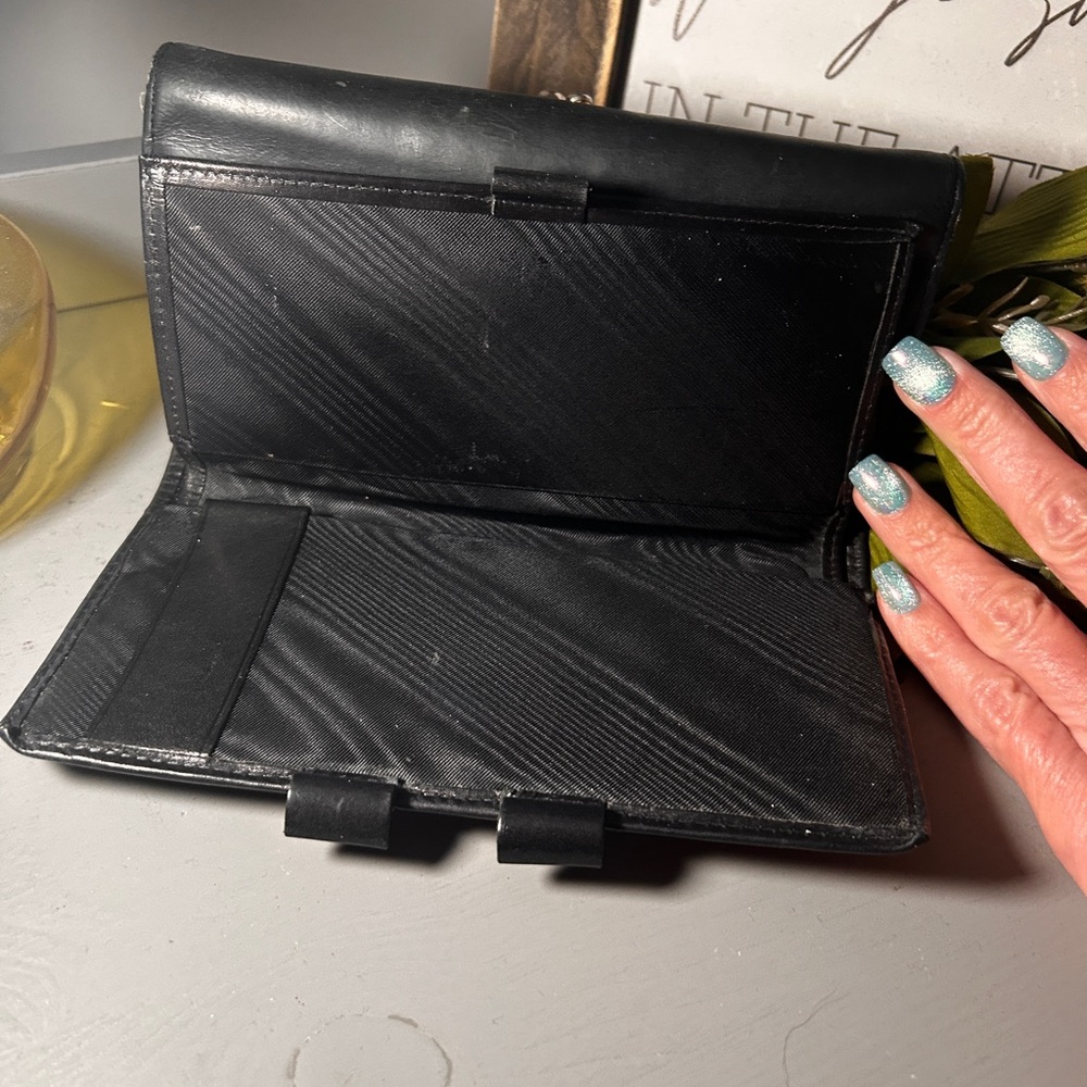 Vintage Dooney & Bourke polished Black Leather wallet/checkbook organizer - Picture 8 of 13